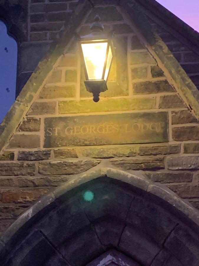 St George'S Lodge Галіфакс Екстер'єр фото